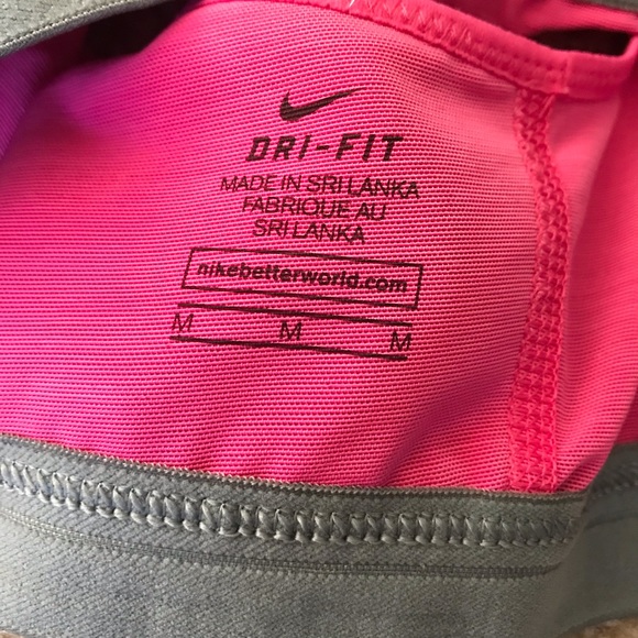 Nike Sports Bra sz Medium - Picture 4 of 4
